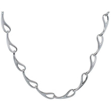 Load image into Gallery viewer, Silver Needle Eye Link Necklace

