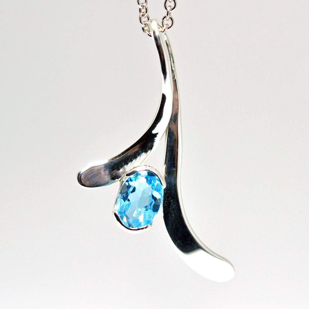 Leaf Pendant